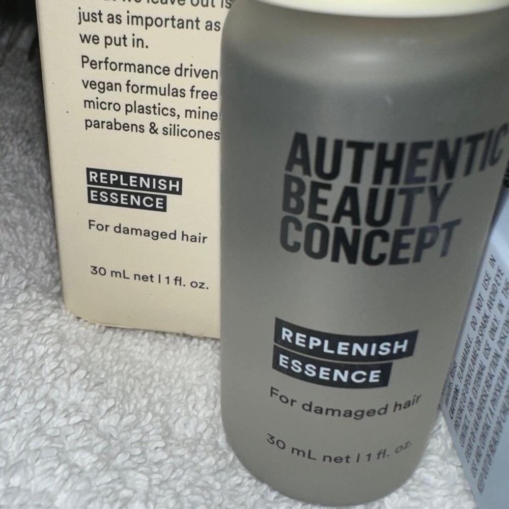 Authentic Beautyโ Concept replenish Essence